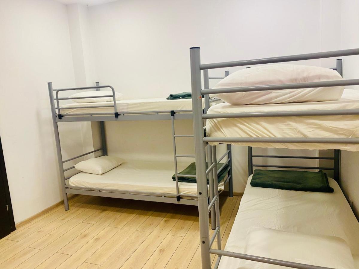 Cazan House Hostel บูคาเรสต์ ภายนอก รูปภาพ
