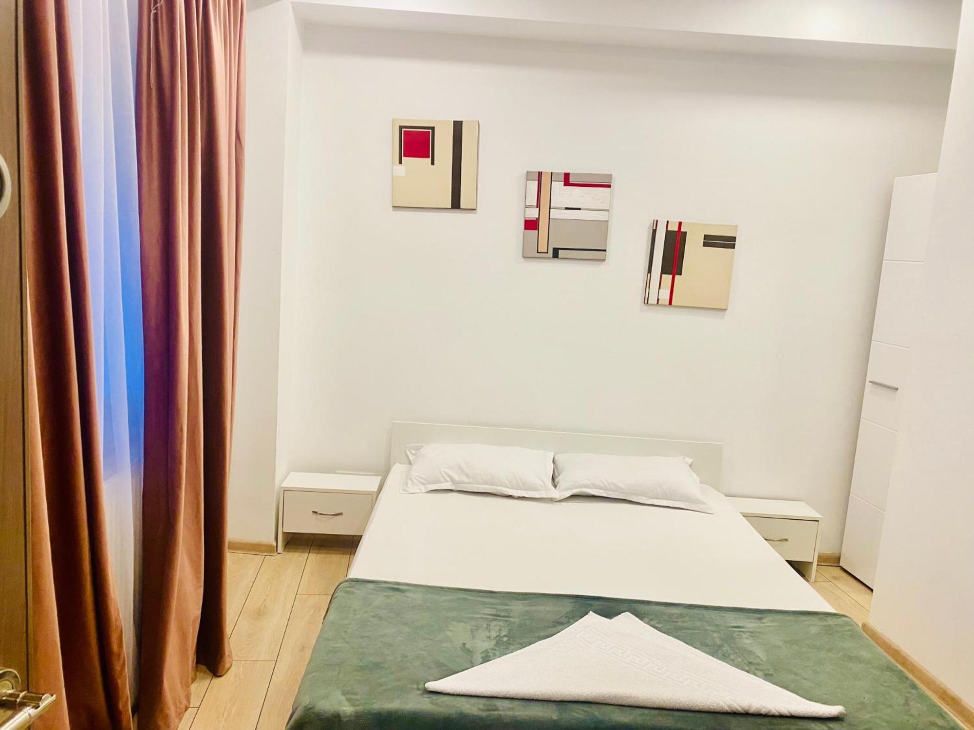 Cazan House Hostel บูคาเรสต์ ภายนอก รูปภาพ